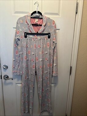munki munki Gray Pajama Set with Pink Drink & Snack Prints Size M
